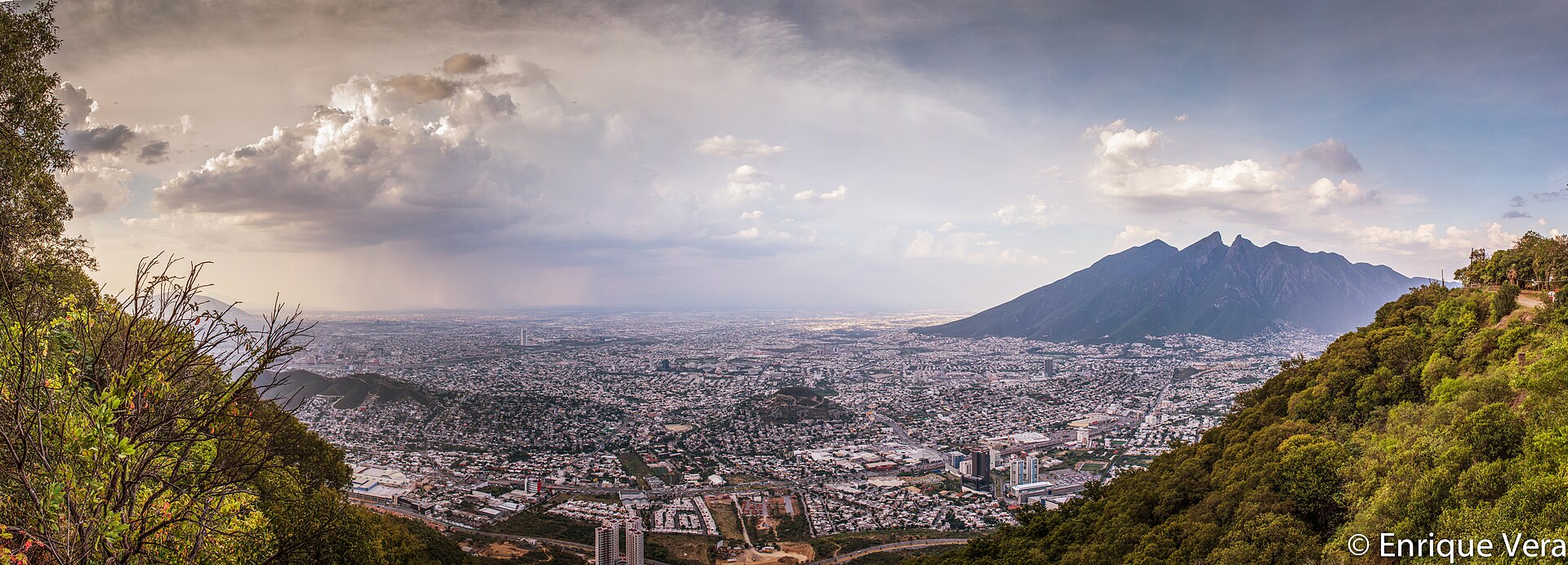 Monterrey skyline